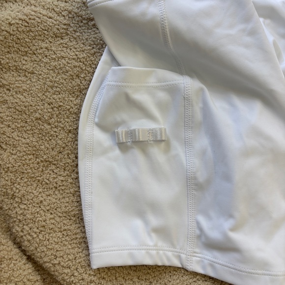 HALARA Softlyzero Airy Collar Pocket Color Block 2-Piece Mini Golf Active Dress - Picture 11 of 16